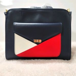 Tommy Hilfiger Satchel